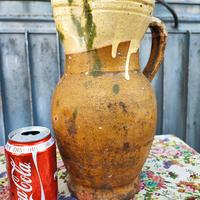 Antica brocca ceramica terracotta rustica pugliese