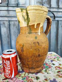 Antica brocca ceramica terracotta rustica pugliese
