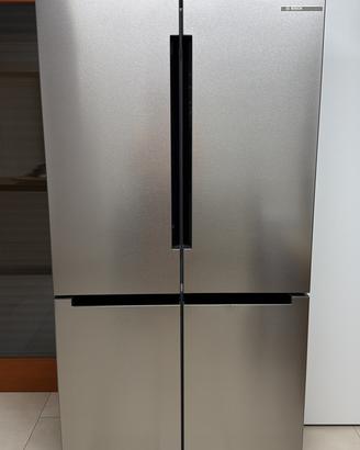 Frigorifero doppio con freezer