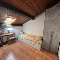 Stanza de angeli libera subito