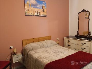 Trivani vicino Cattedrale PA