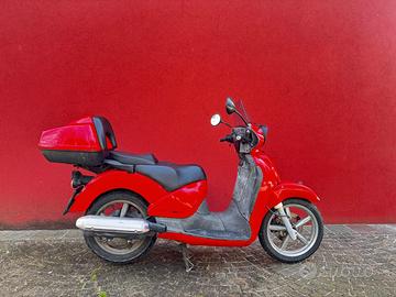 Scooter Scarabeo 200