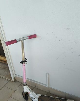 monopattino bambinoa Oxelo Mid 1