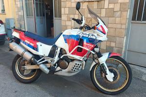 africa HRC STORICA 750