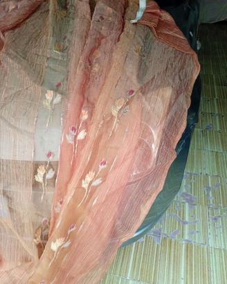 Tenda di organza