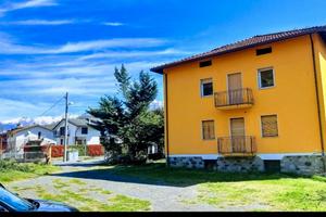 Casa singola giardino