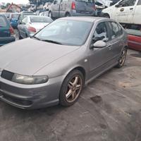 SEAT LEON 2006 (SOLO RICAMBI)