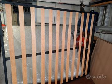 materasso e rete a doghe