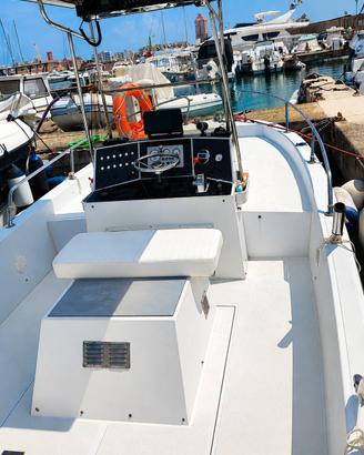Barca fisherman Regg 21 linea d'asse, NO Patente