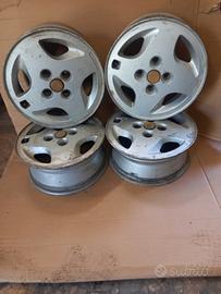 Cerchi in lega Abarth Fiat Uno Turbo