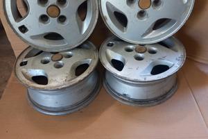 Cerchi in lega Abarth Fiat Uno Turbo