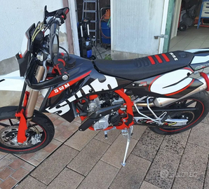 Swm motard 125cc
