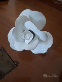 Capodimonte Majello - Composizione Rose in porcell