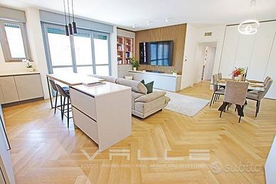 Appartamento di 125 m² con 4 locali e box auto dop