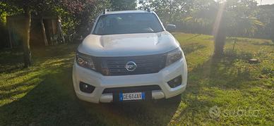 Pick up nissan navara n-guard 2021