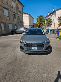 Audi Q3 2021