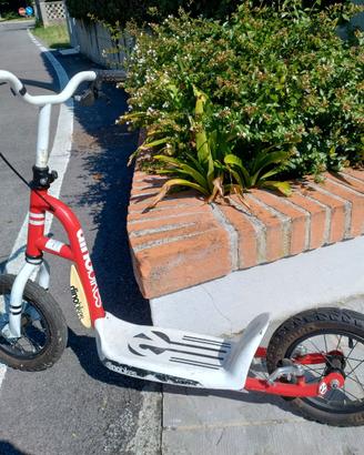 Monopattino Dino Bikes