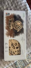UGEARS globo da assemblare nuovo