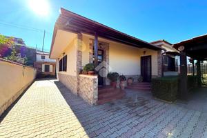 VILLA SINGOLA A POZZUOLI