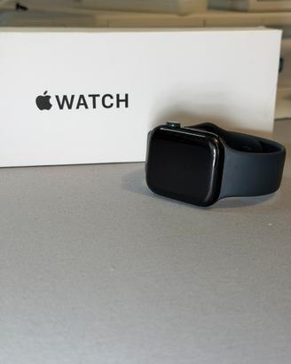 Apple Watch SE (2 gen) cassa 44 mm