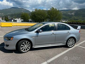 Mitzubishi Lancer 1.8 16w