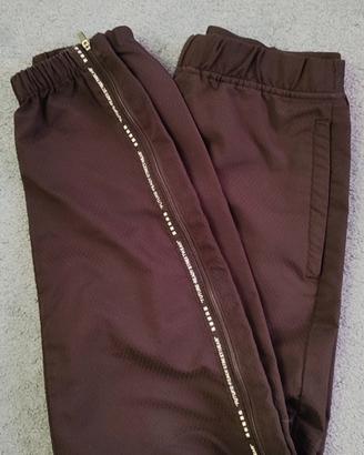 pantaloni neri firmato Bershka