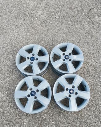 CERCHI IN LEGA ORIGINALI  FORD FIESTA R.15”