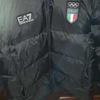 giacca giubbotto olimpiadi Milano cortina Italia 