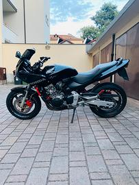 Honda hornet S 600