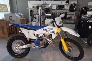 Husqvarna TE 125 Enduro Racing doppia omologazione