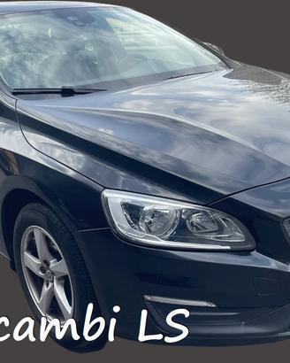 Volvo v60 2010.- 2018 per ricambi