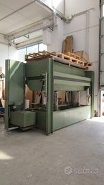 Pressa oleodinamica Manni funzionante revisionata