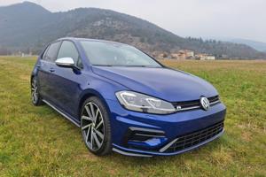 Golf R