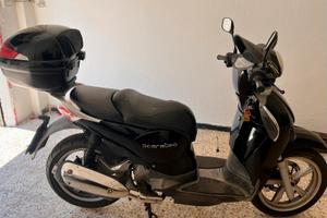 Aprilia scarabeo 200