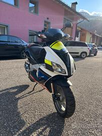 Aprilia SR 50 2t in buone condizioni