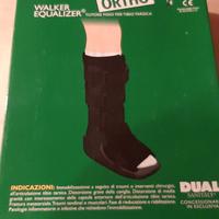 Scarpone ortopedico per infortuni 