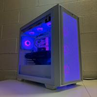Pc da gaming bianco Ryzen 9 e RTX 5070