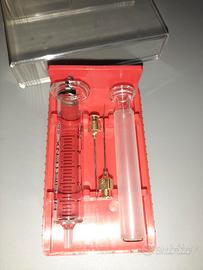 Siringa in vetro vintage