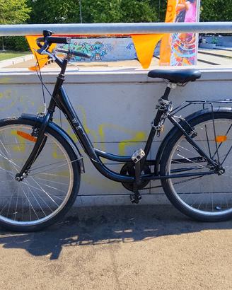 bicicletta Marca Weg single speed  da 26 pollici .