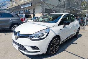 Renault Clio dCi 8V 90 CV EDC 5 porte Moschino Zen