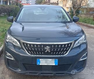 Peugeot 3008 Blue HDi Allure 