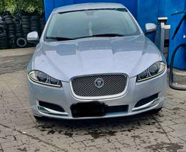 Jaguar XF 2011