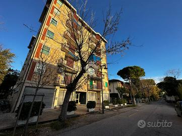 3 LOCALI A CESENATICO