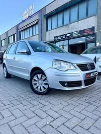 Volkswagen Polo 1.2/64CV 12V 5p. Comfortline . OK 