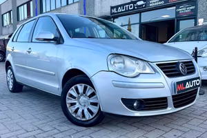 Volkswagen Polo 1.2/64CV 12V 5p. Comfortline . OK 