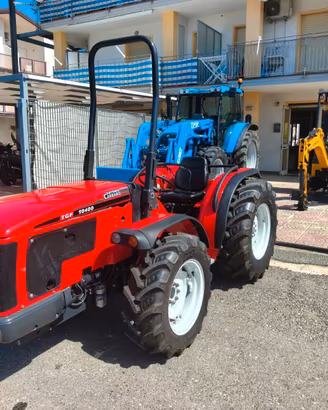 Trattore gommato A. Carraro TGF 10400 - Frutteto
