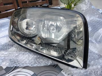 Audi A2 fanale destro 