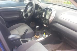 auto in  buone condizioni prezzo trattabile