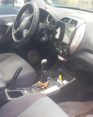 auto in  buone condizioni prezzo trattabile