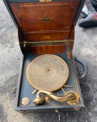 Grammofono d’epoca
